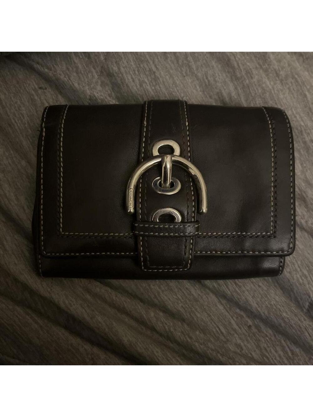 Coach Women's Brown and Black Wallet-purs